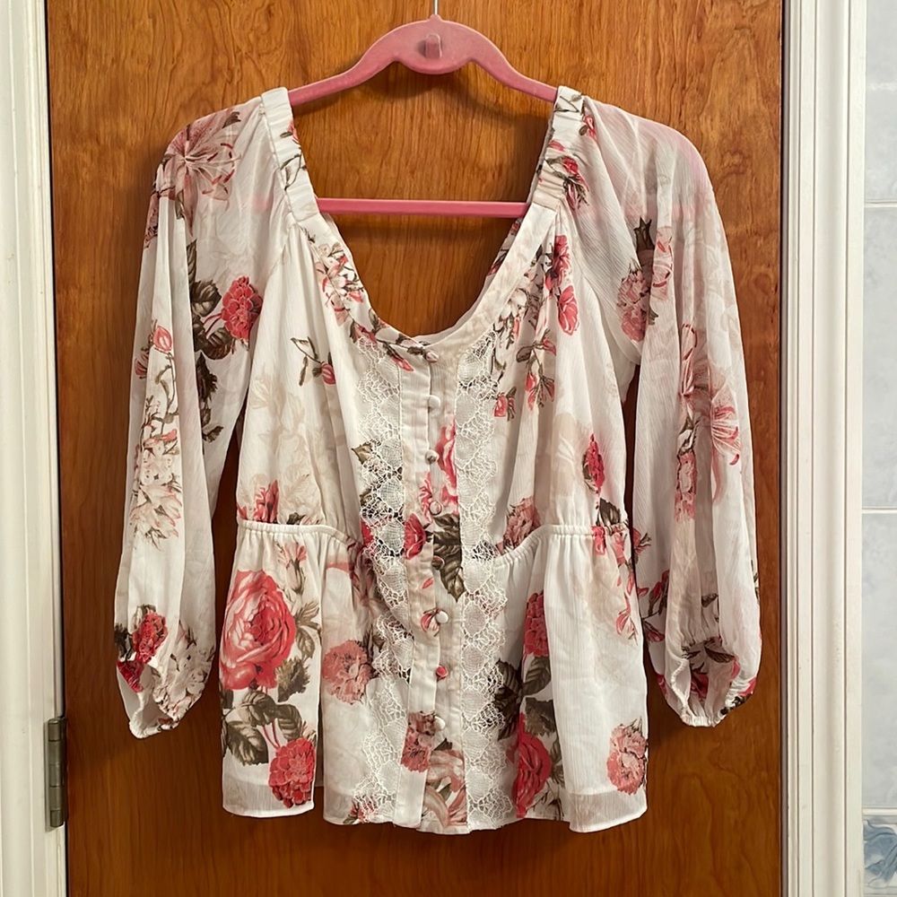 Guess white red rose floral lace wide shoulder blouse top L